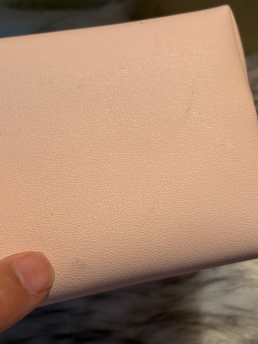 Givenchy parfums cosmetic pink bag - Picture 7 of 9